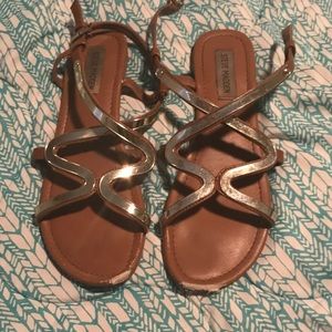 Brown and gold Steve Madden sanders 8.5