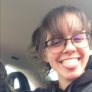 Meet your Posher, Jenna