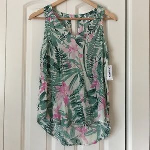 Floral top - Brand New