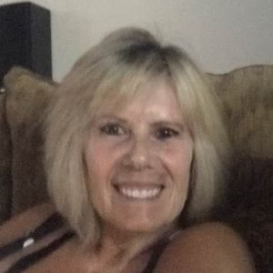 Meet your Posher, Sandi