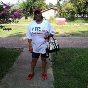 Meet your Posher, Cathan