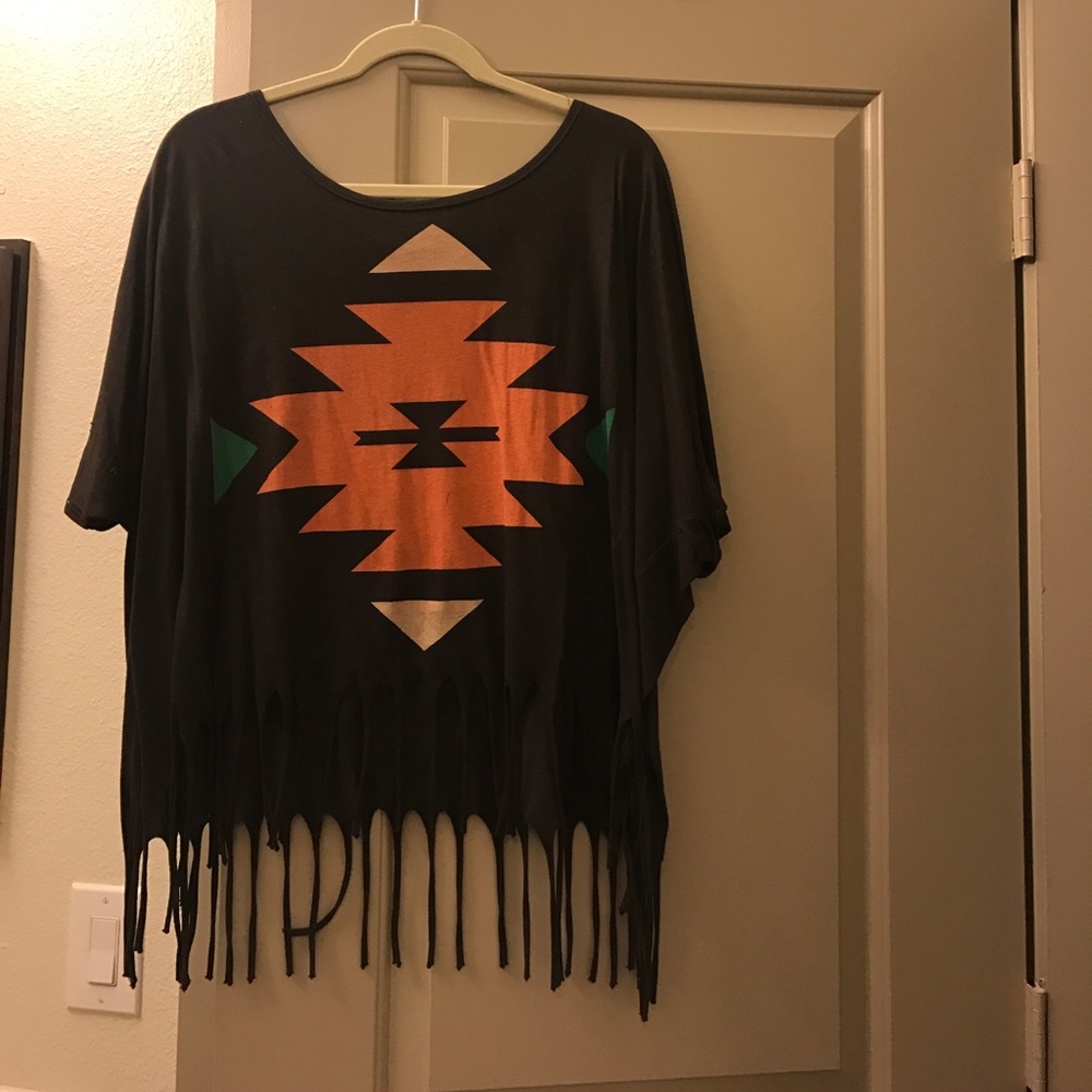 Tribal oversized tee