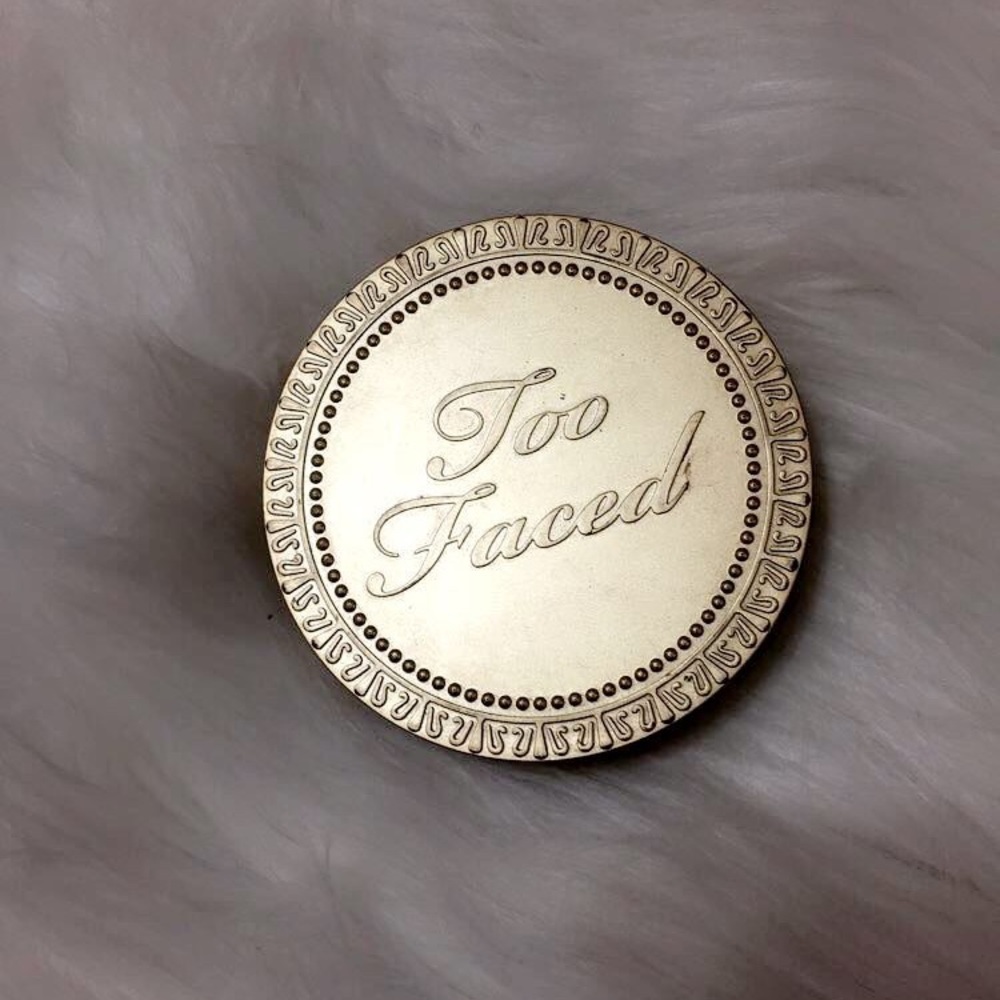 Too faced milk chocolate Soleil bronzer