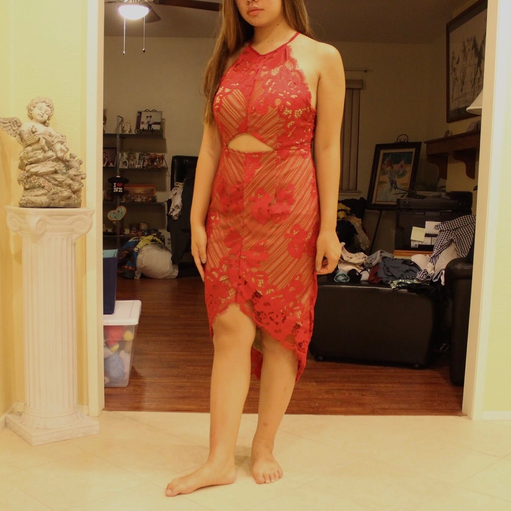 L'ATISE RED LACE HALTER FORMAL DRESS