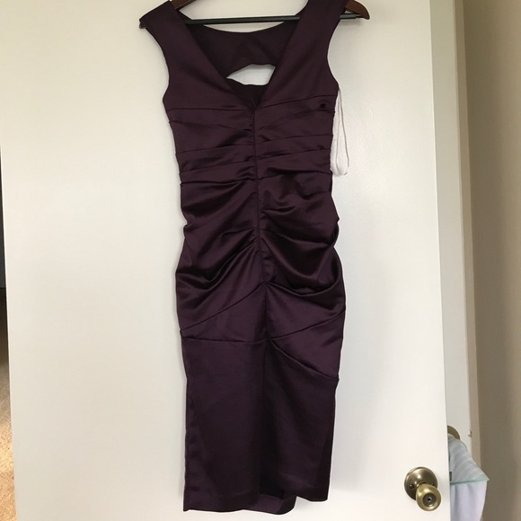 Formal dress - Picture 2 of 3