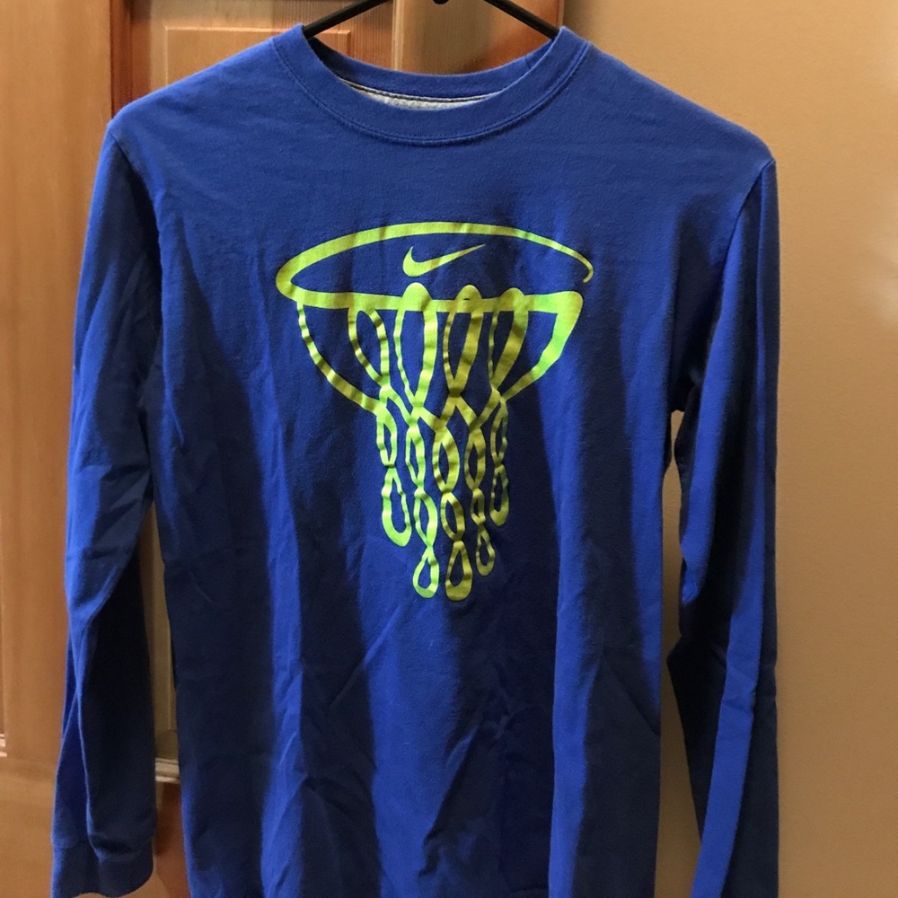 Nike basketball long sleeve