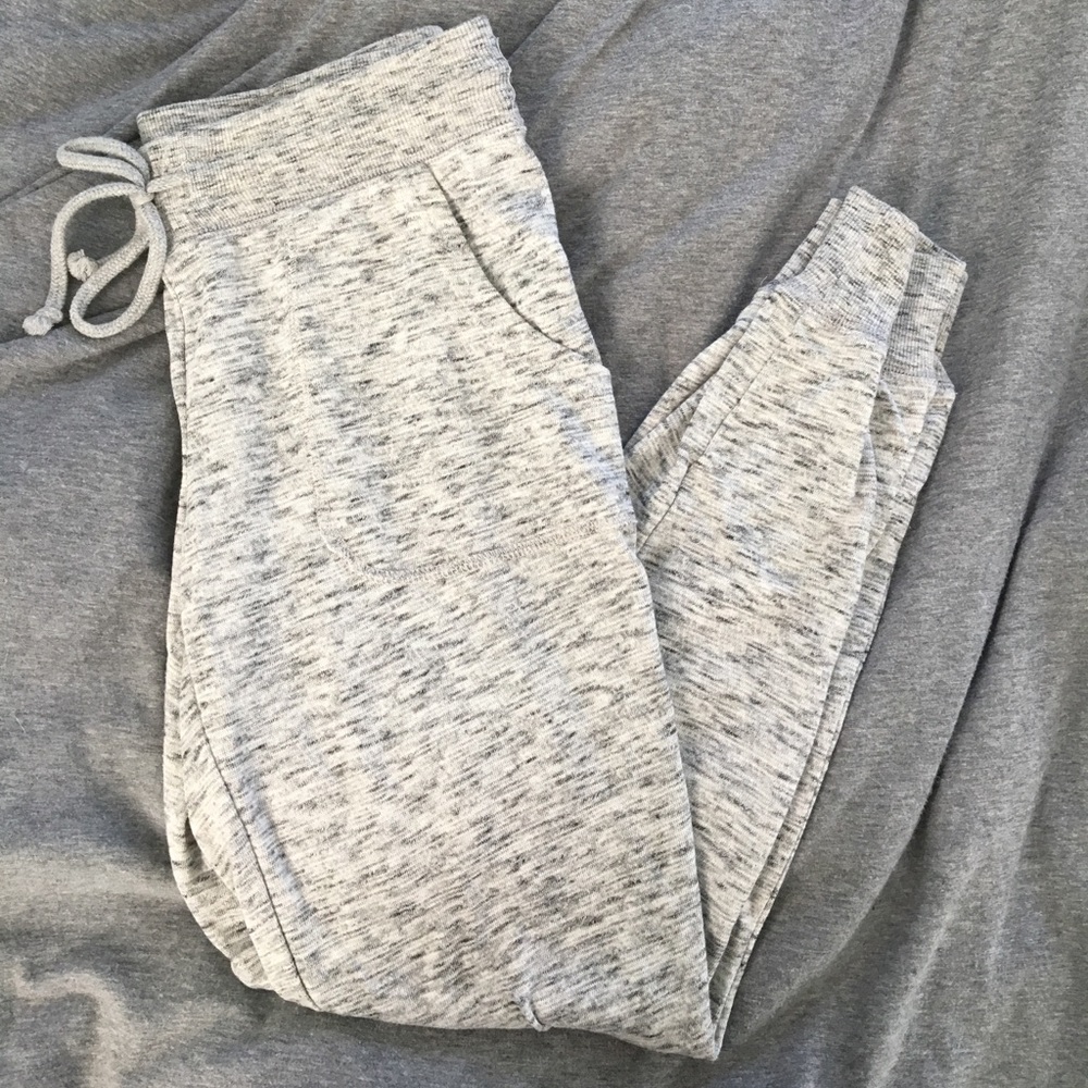 TILLYS JOGGERS