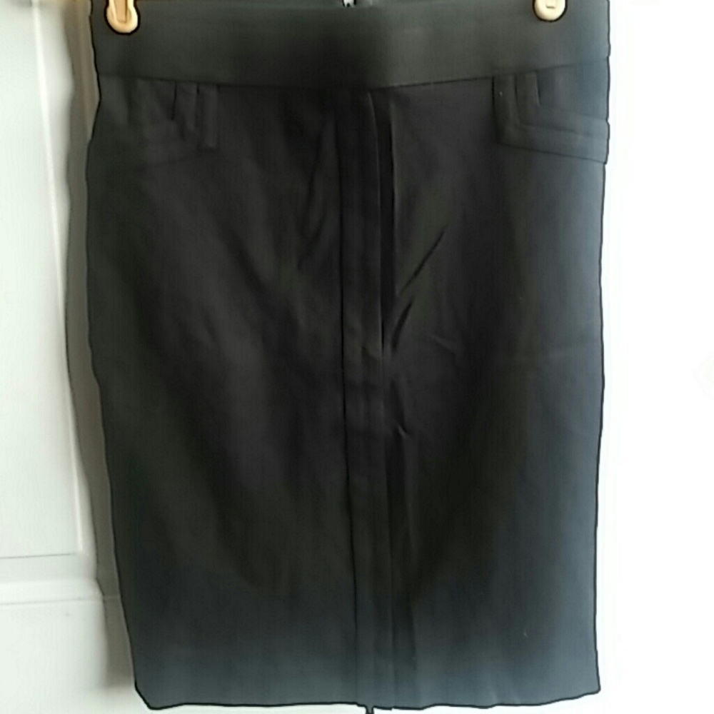 NWOT. BCBG Skirt