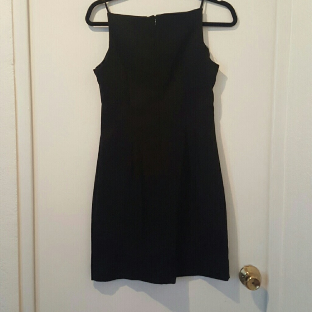 DRESS - Picture 2 of 4
