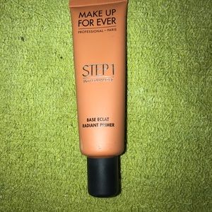 Base primer/skin equalizer