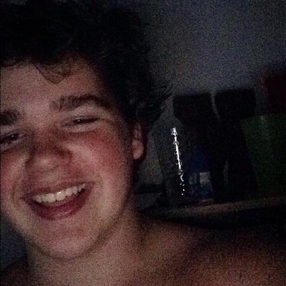 Meet your Posher, Kyle - Picture 1 of 1