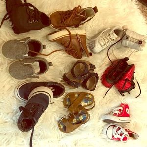 Little boys shoes sizes 3months to 4c.