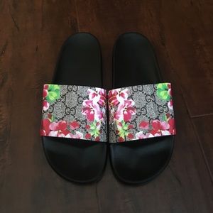 Weekend sale! Women's slide sandals