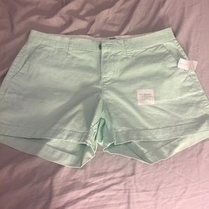 Old Navy Seafoam shorts. Never worn.