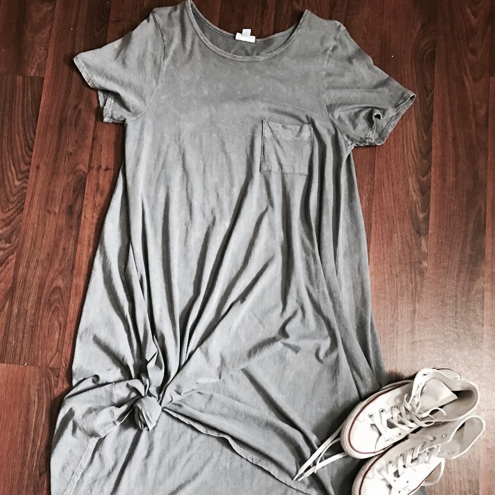 LuLaRoe Acid Wash - Distressed Gray Carly