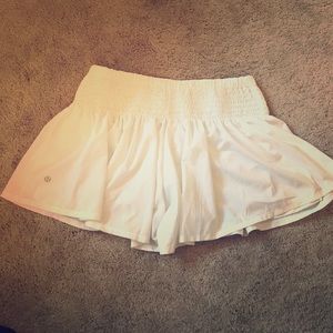 Lululemon white skirt