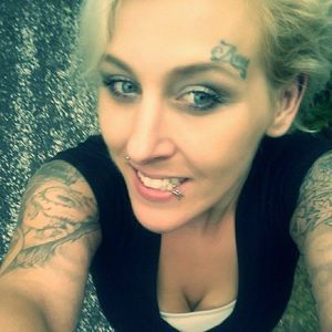 Meet your Posher, Sherry
