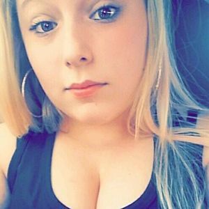 Meet your Posher, Liz