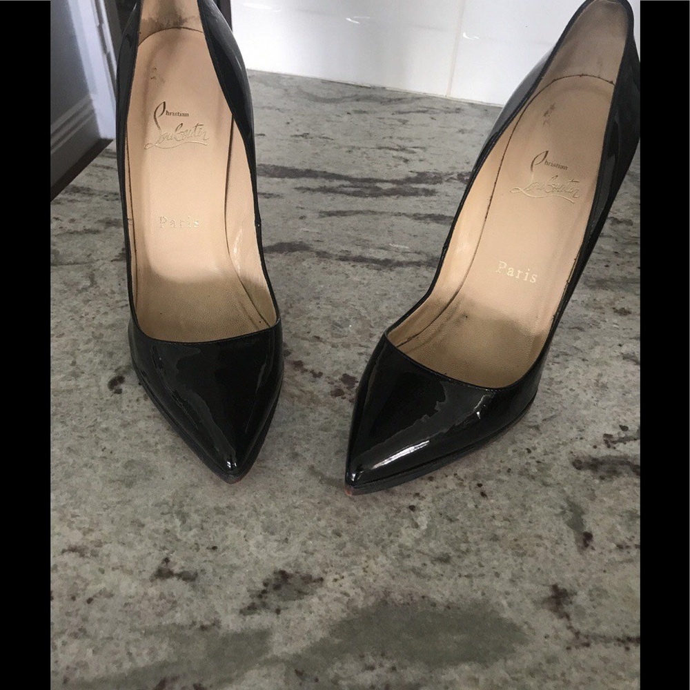 Christian Louboutin 37