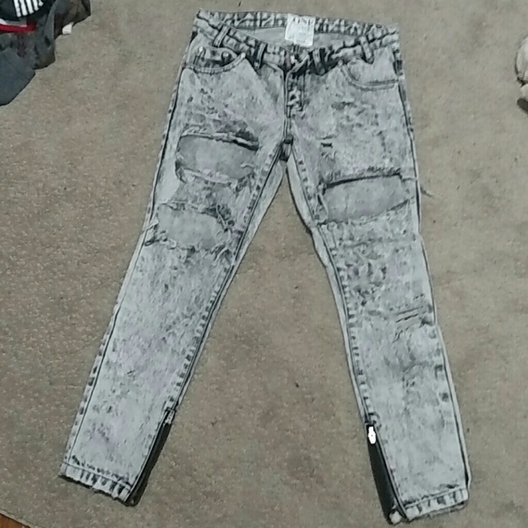 One teaspoon trashed free birds - Picture 2 of 9