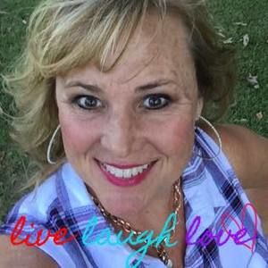 Meet your Posher, Darlene