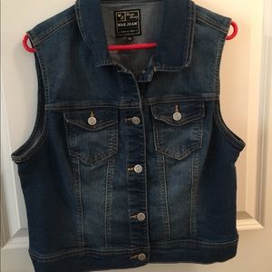 Jean Vest ~ Ladies ~ Size 1X