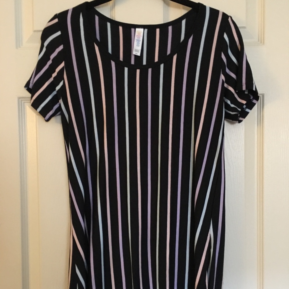 LuLaRoe Perfect Tee