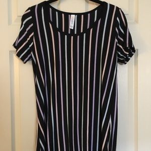 LuLaRoe Perfect Tee