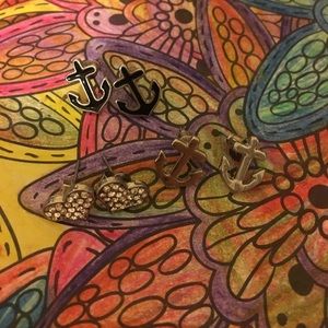 Set of three earrings