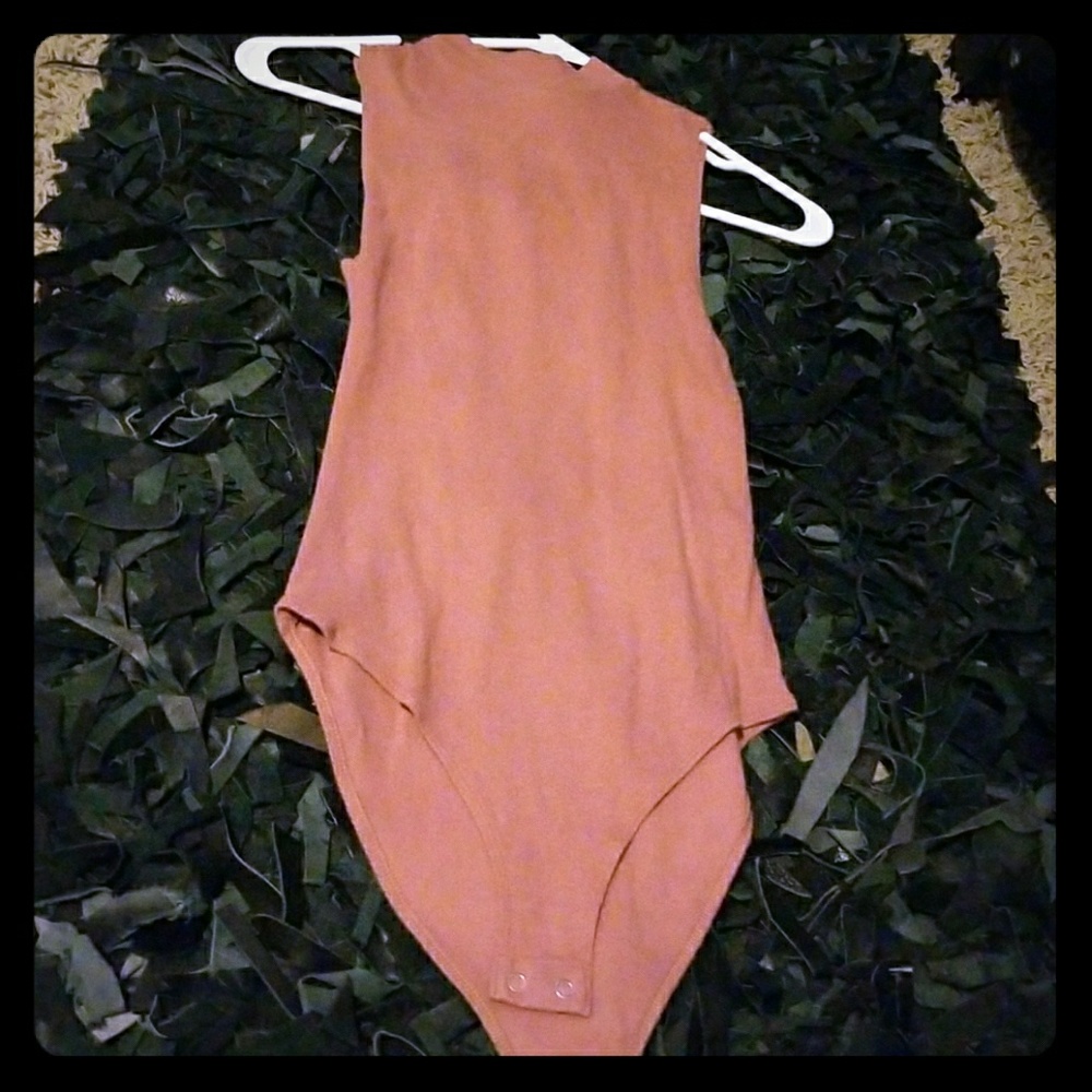 One piece tank