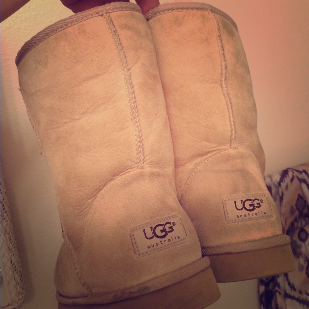 Women's Ugg's 💜