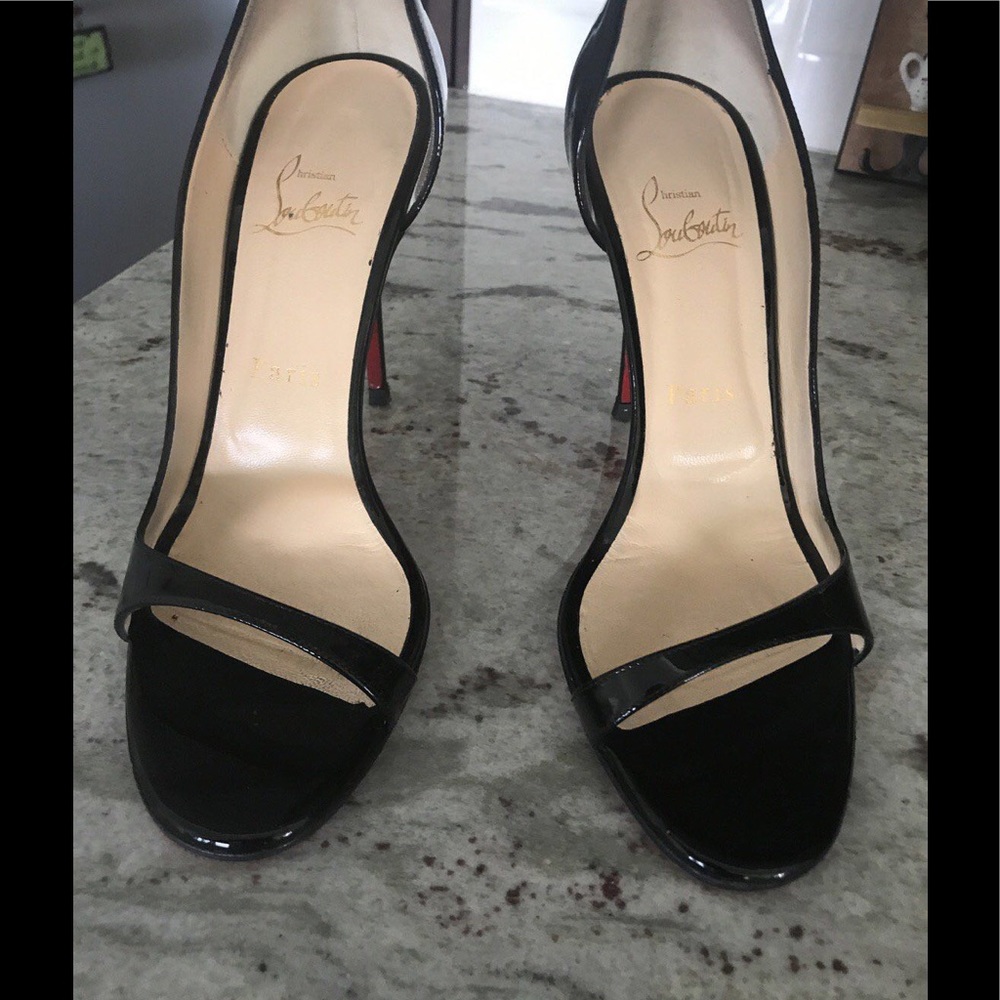 Christian Louboutin Toboggan Peep-Toe Patent 37