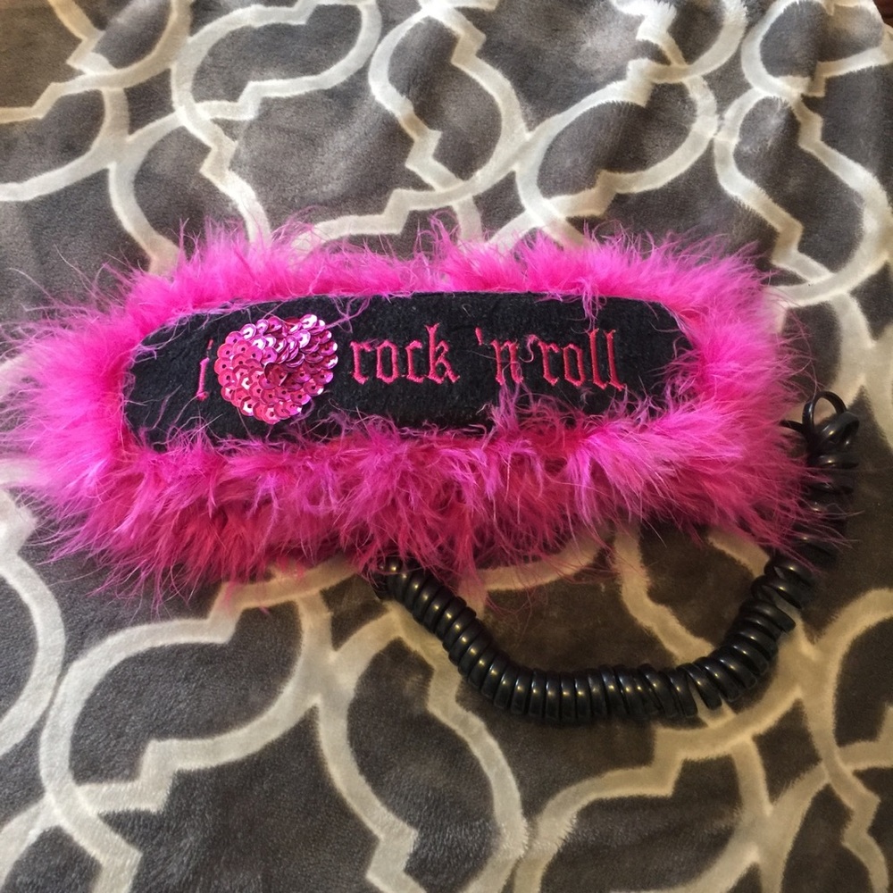 Fuzzy telephone 💓