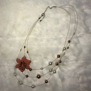 Short necklace
