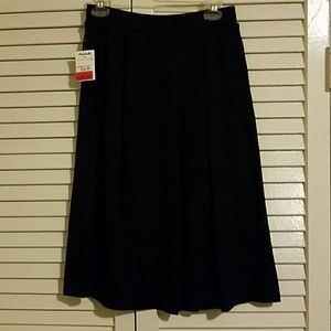 Black midi skirt