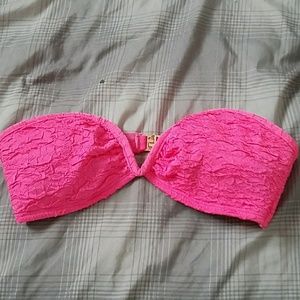 Strapless swimsuit top