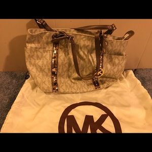 Michael Kors Top-Zip Tote