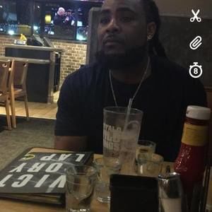 Meet your Posher, Thomas