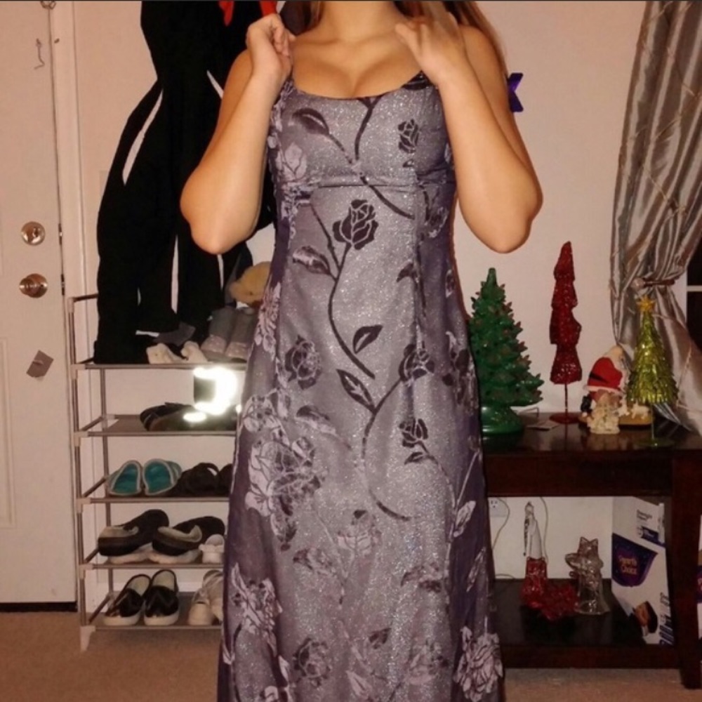 Sparkly and velvet pretty dress