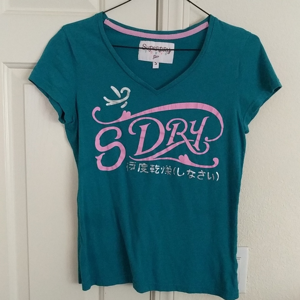 Superdry tee shirt