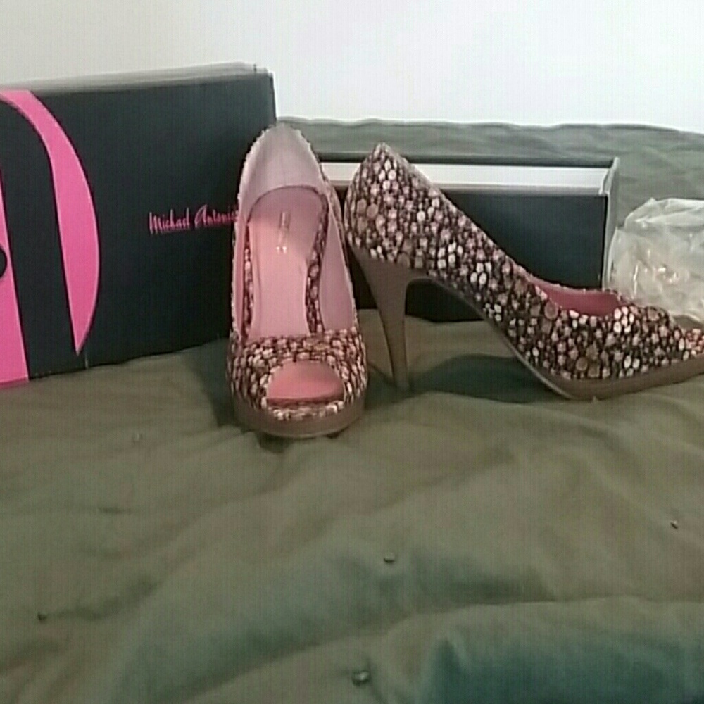 Womens heels