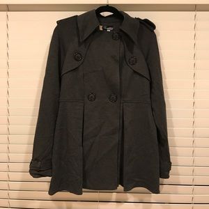 Bailey 44- Beautiful maternity jacket