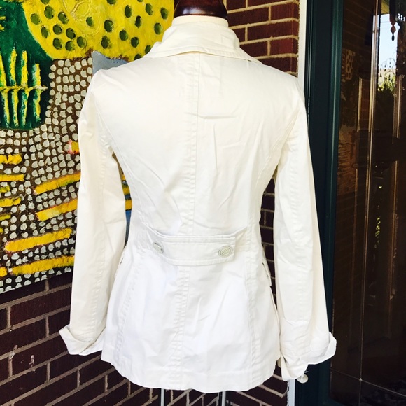 Michel Kors Trench Coat - Picture 4 of 8