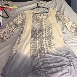 Open back bell sleeve cover up / tshirt