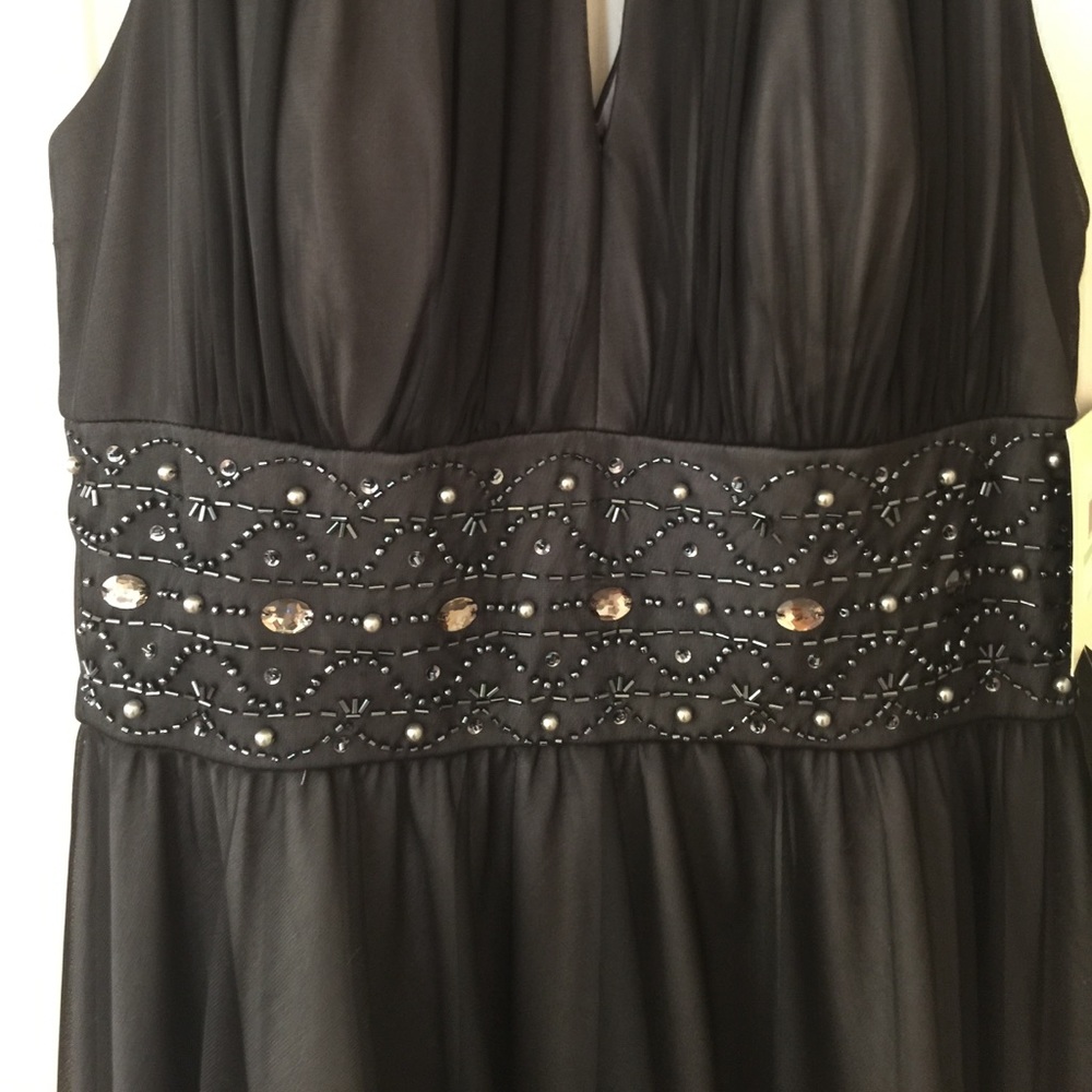 Black / Grey color wedding or evening dress - Picture 3 of 3
