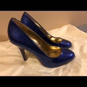 Cosmopolitan Heels - Size 7
