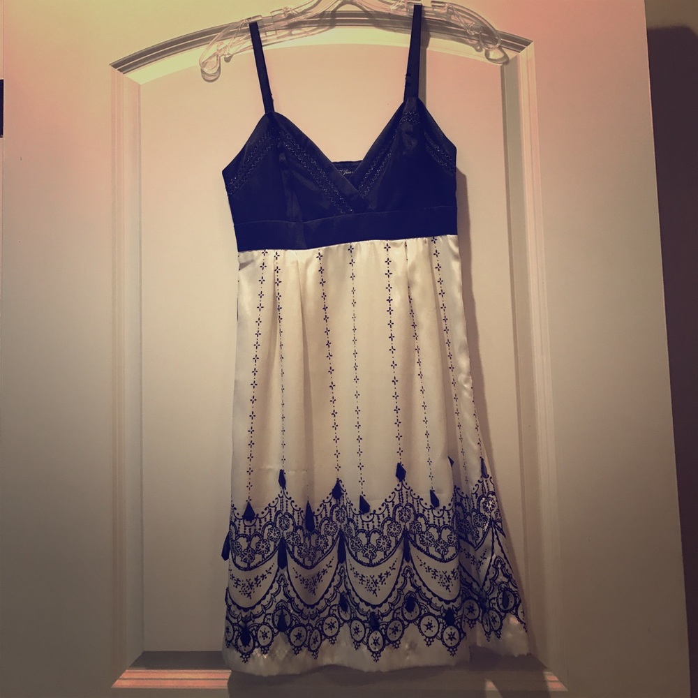 Like New Guess Dress