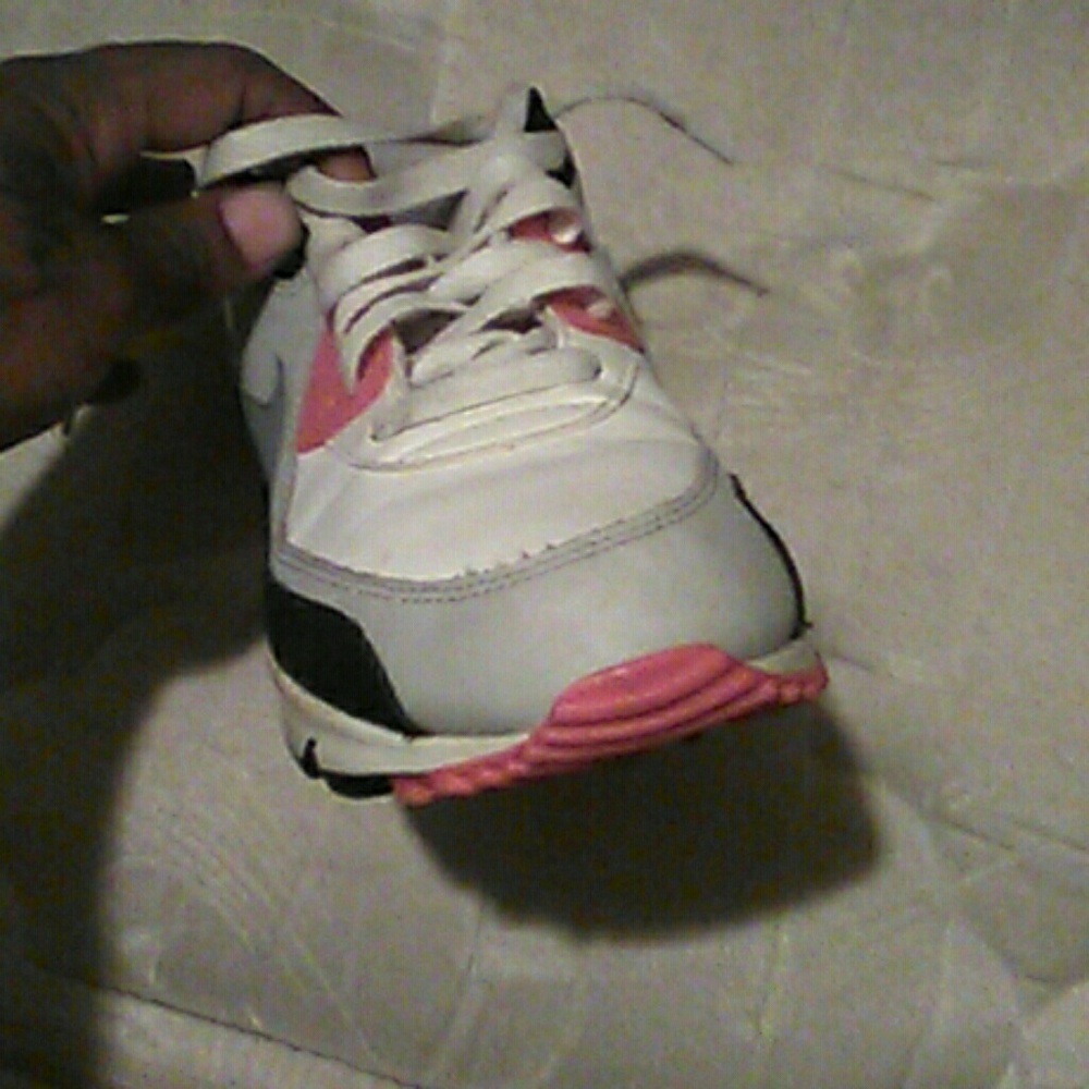Air Max - Picture 4 of 4