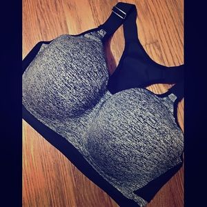 Victoria's Secret Sports Bra!