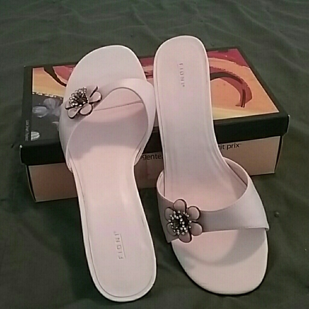 Womens heels